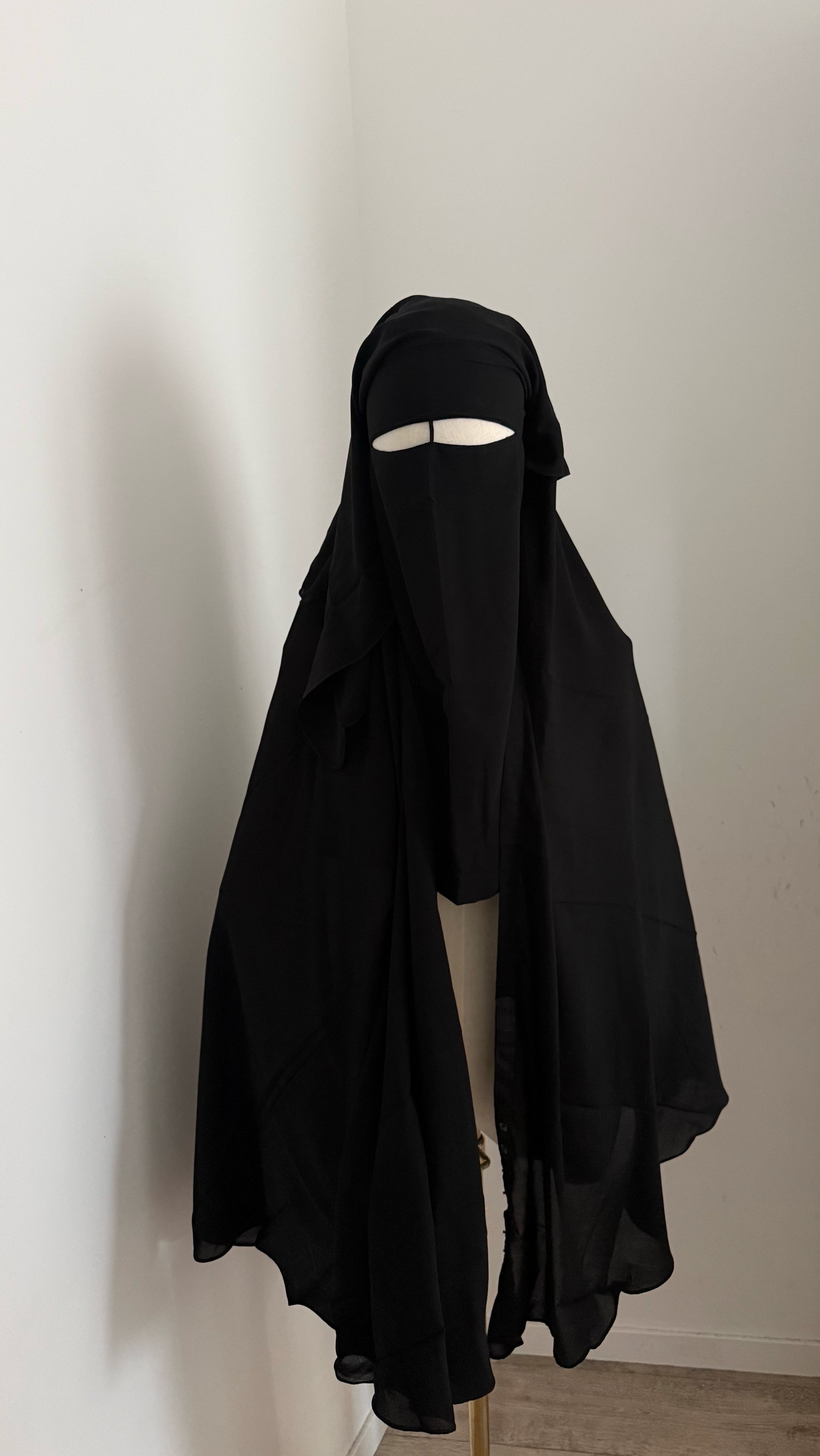 Oum Mira