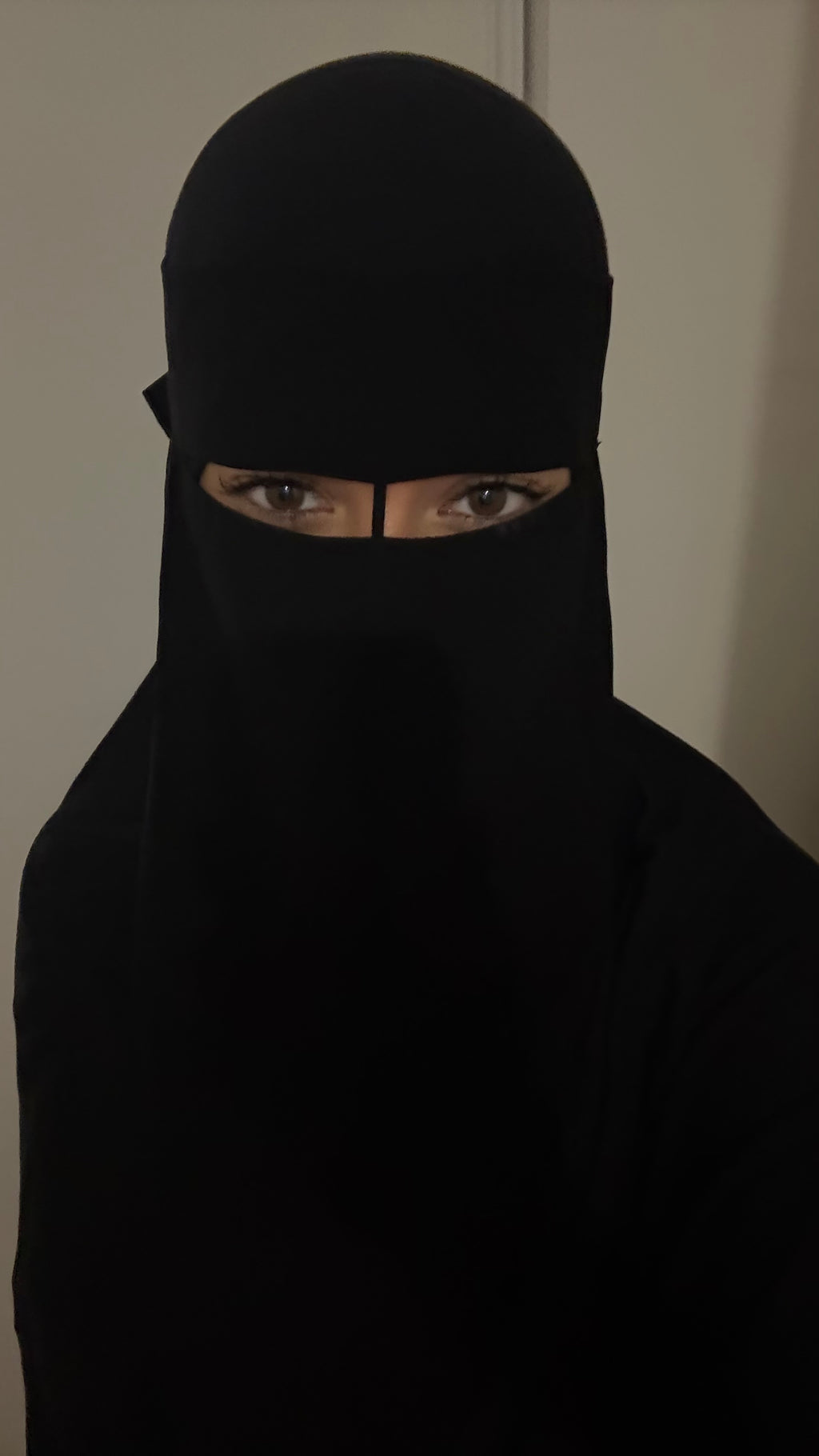 Niqab Noor Tulin