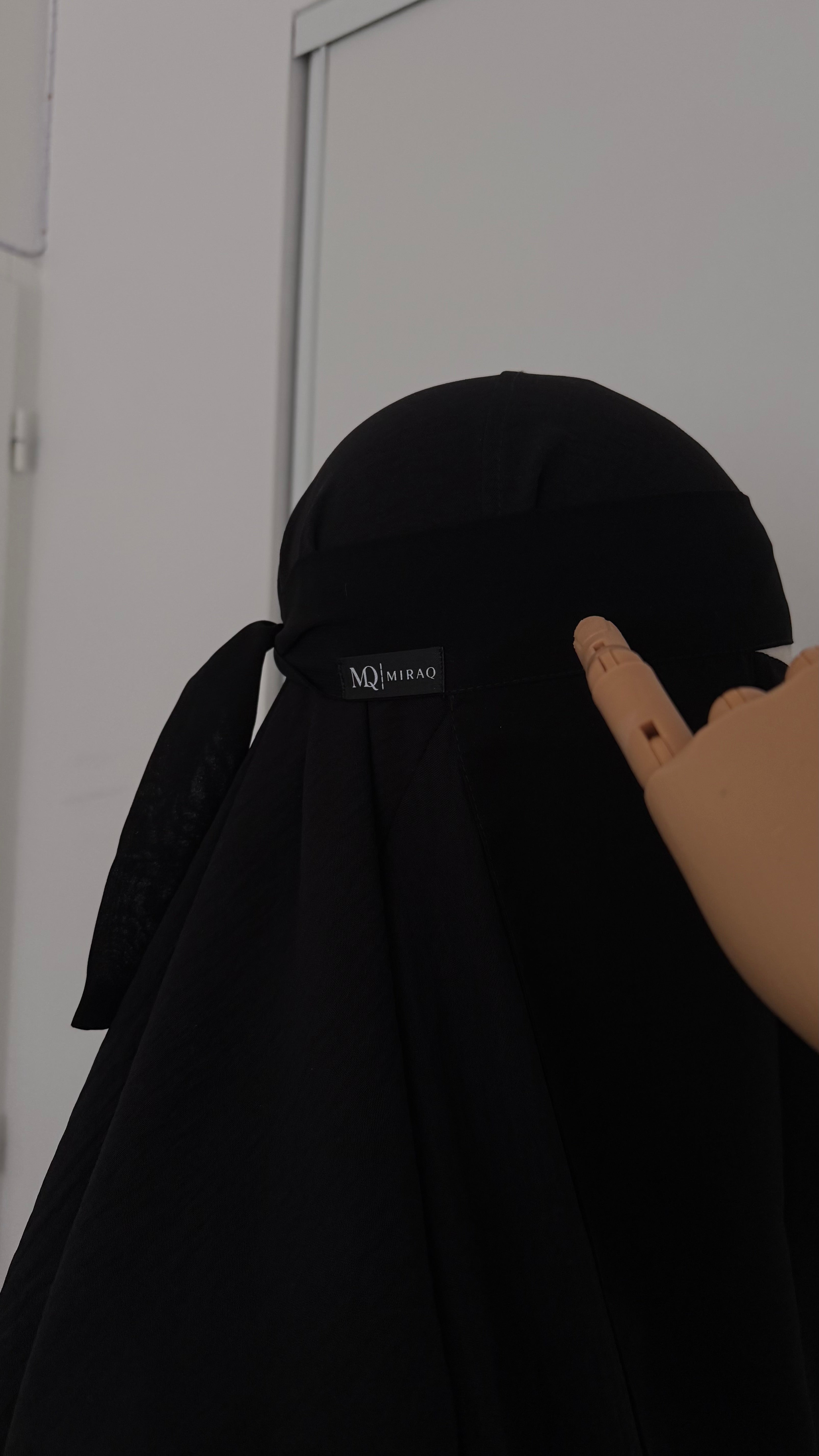 Niqab Noor Tulin
