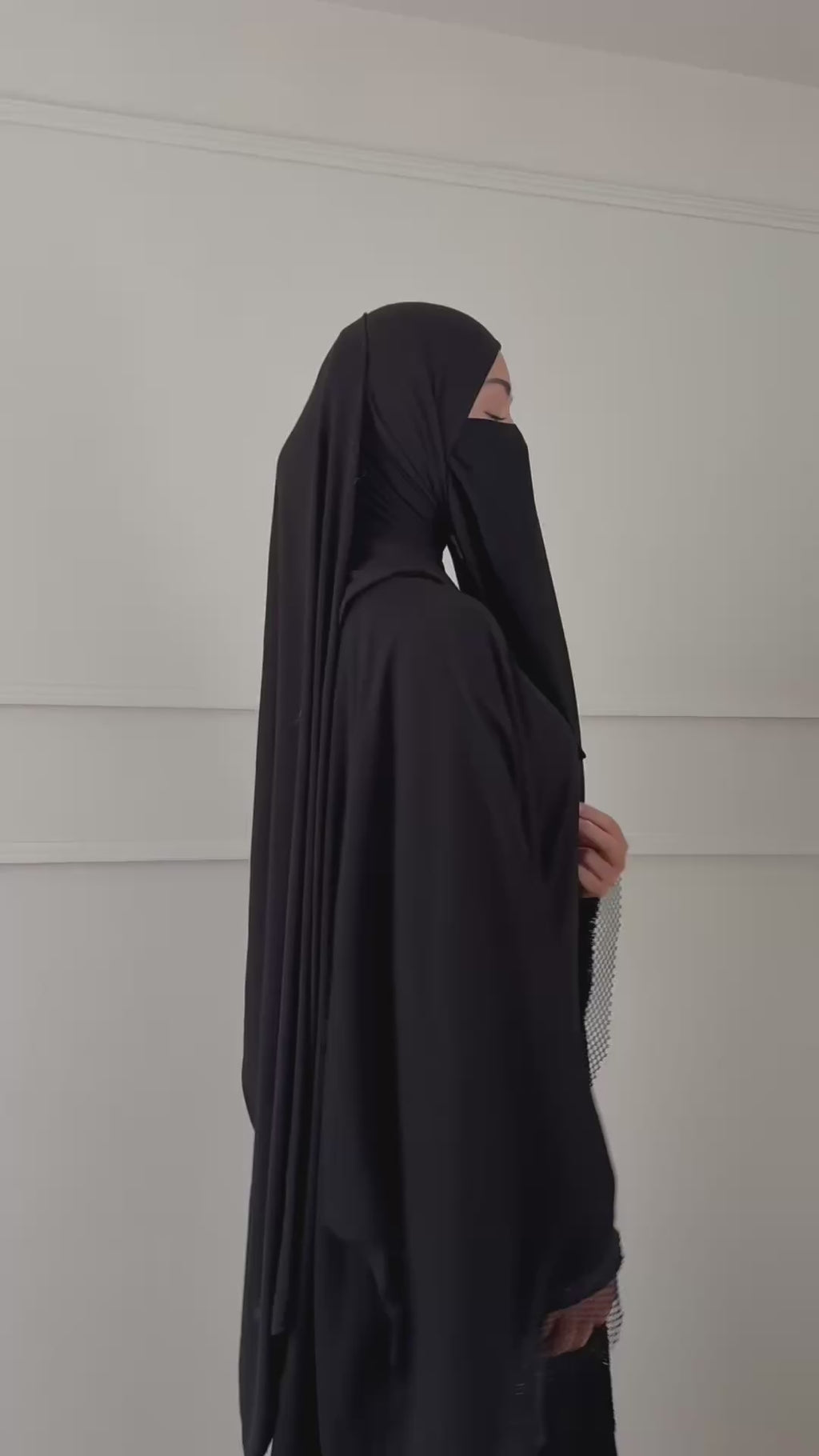 Half Niqab - signature